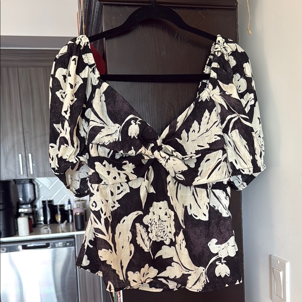 Floral Black and White Women's Top